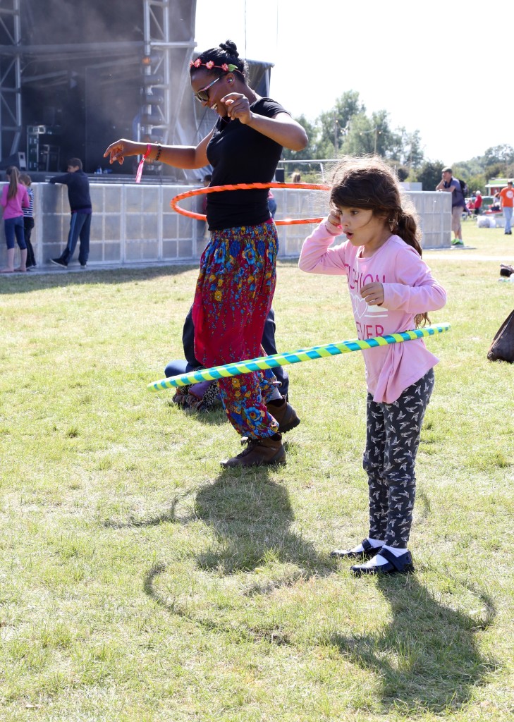 Hulahoop-Girls