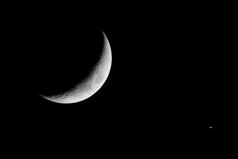 Crescent moon and crescent Venus